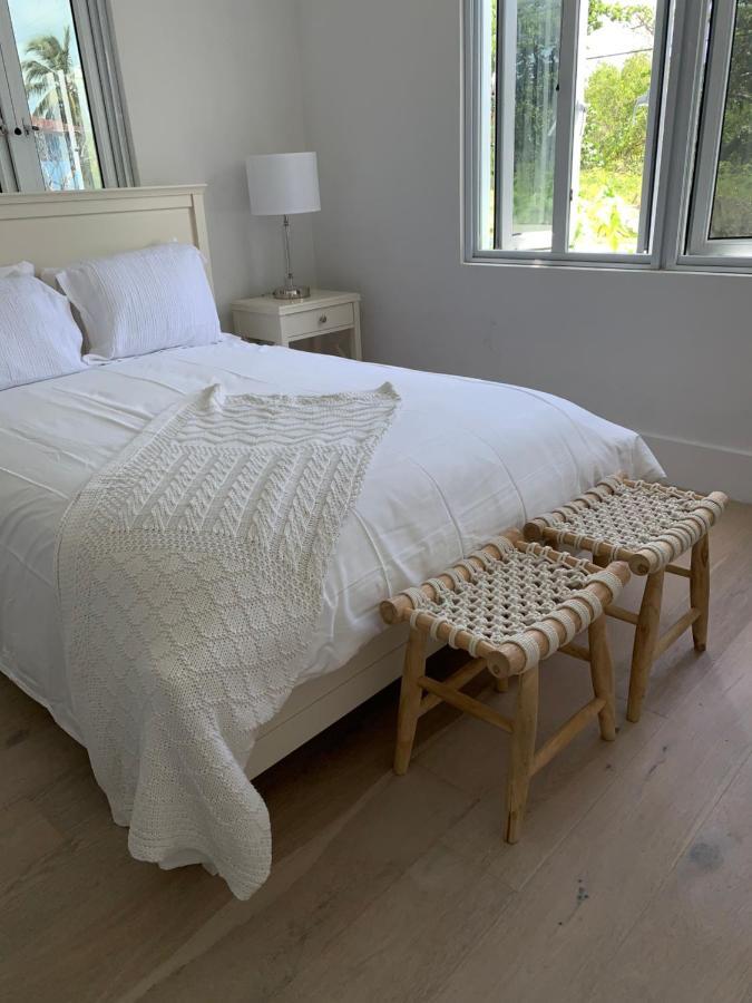The Cay House Hotell Mangrove Cay Exteriör bild