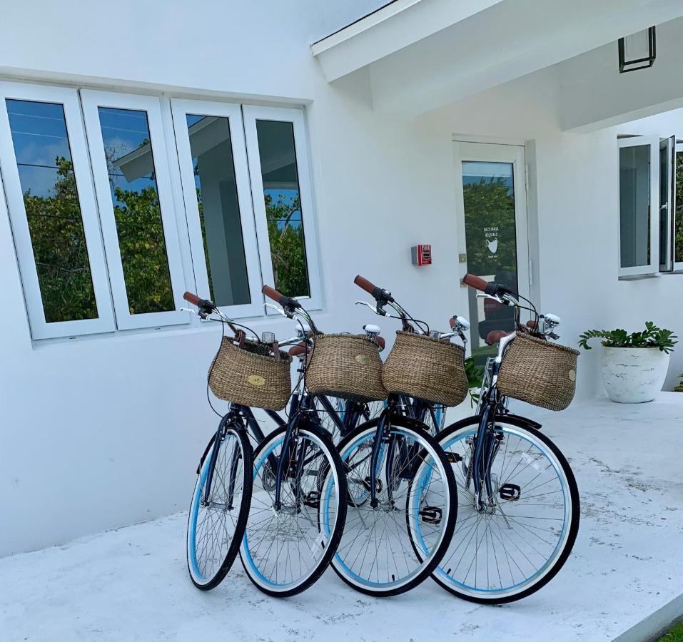 The Cay House Hotell Mangrove Cay Exteriör bild